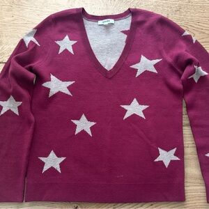 Splendid Burgundy and Beige Lightweight Celestial Sweater Medium